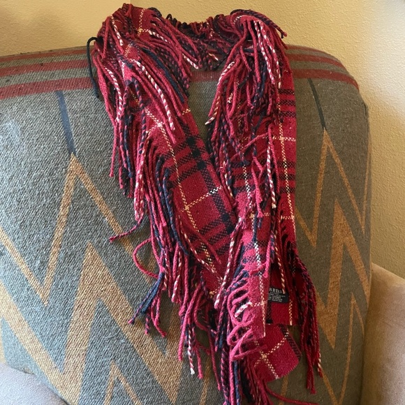Burberry Scarf - Picture 2 of 6